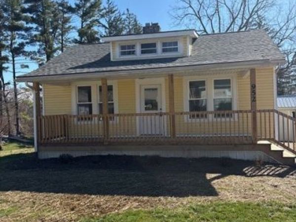 952 Taylor Street , Zanesville, OH 43701