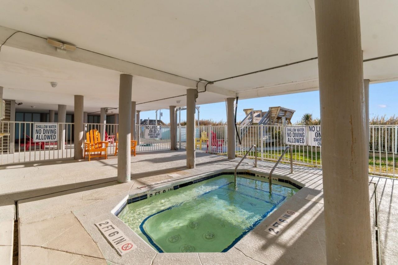 1011 S Ocean Blvd. Photo 28