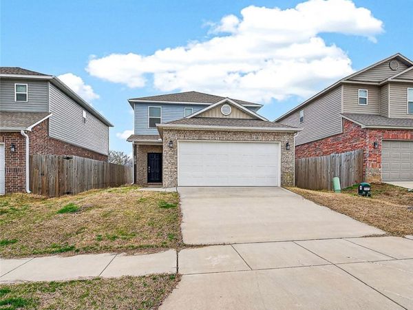 303 Poppy Street , Lowell, AR 72745