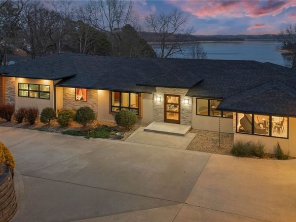 83 Rivercliff Road , Rogers, AR 72756