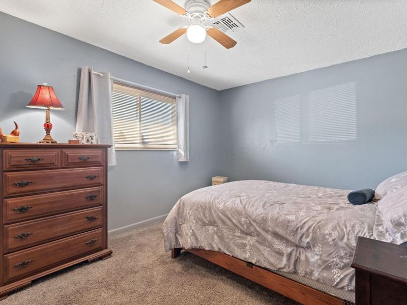 3060 Wessex Court, Columbus, OH 43232 Photo 16