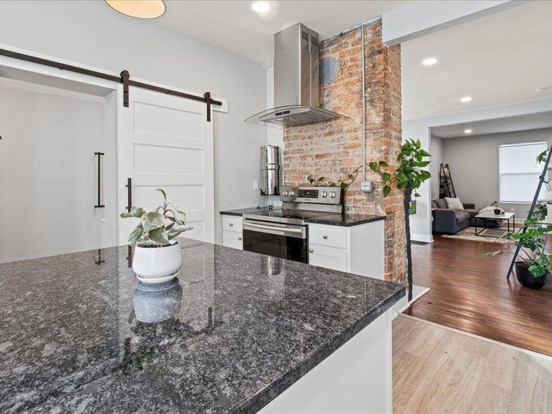 158 Wisconsin Avenue, Columbus, OH 43222 Photo 9