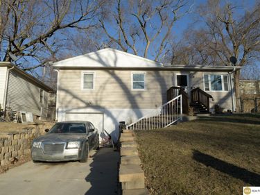 5401 N 45th Avenue N, Omaha, NE 68104