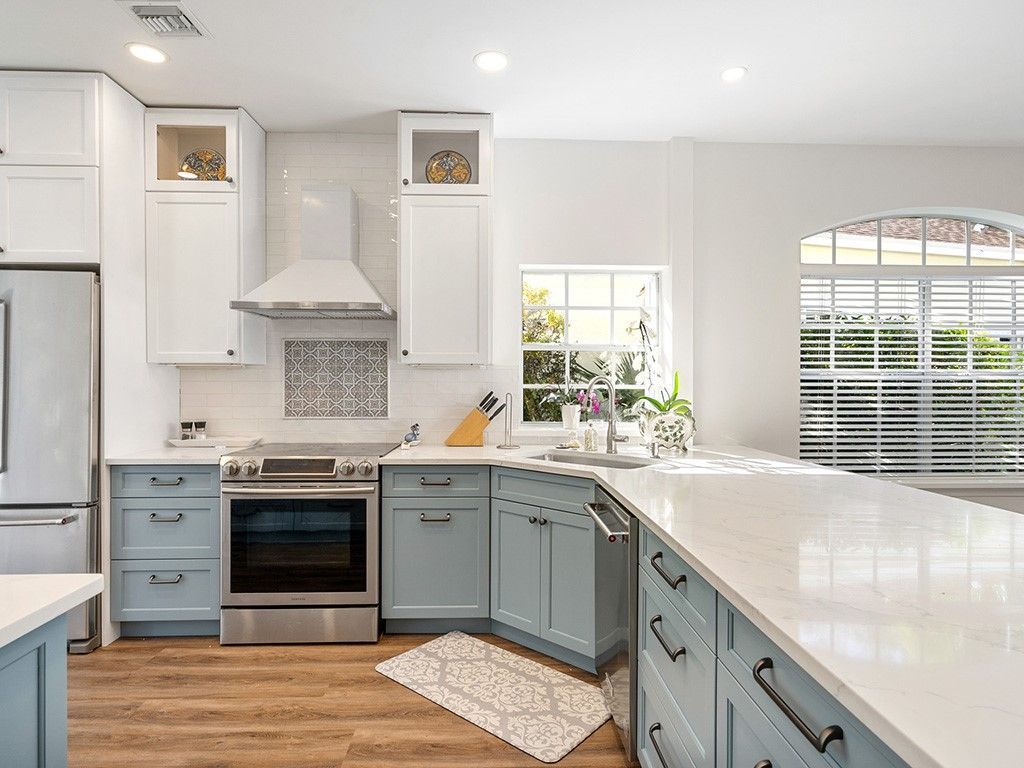 8829 Lakeside Circle, Vero Beach, FL 32963 Photo