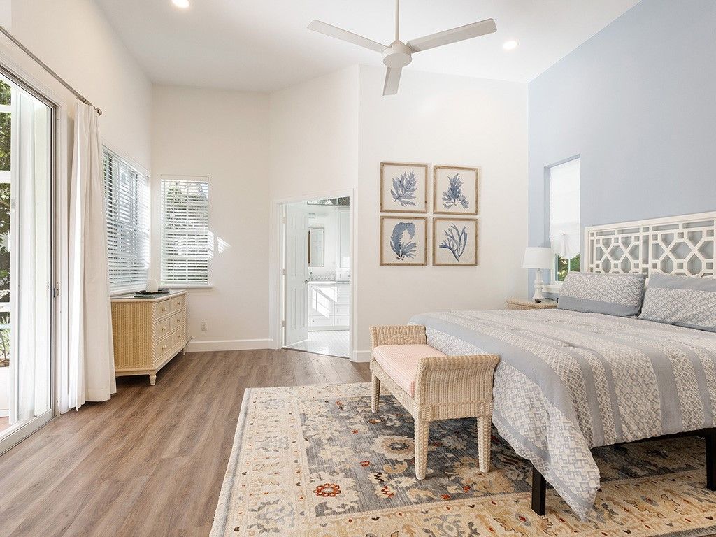 8829 Lakeside Circle, Vero Beach, FL 32963 Photo