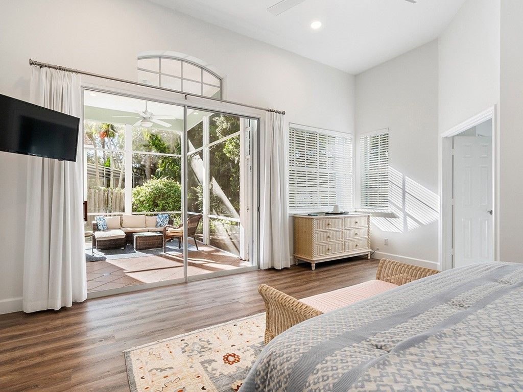 8829 Lakeside Circle, Vero Beach, FL 32963 Photo