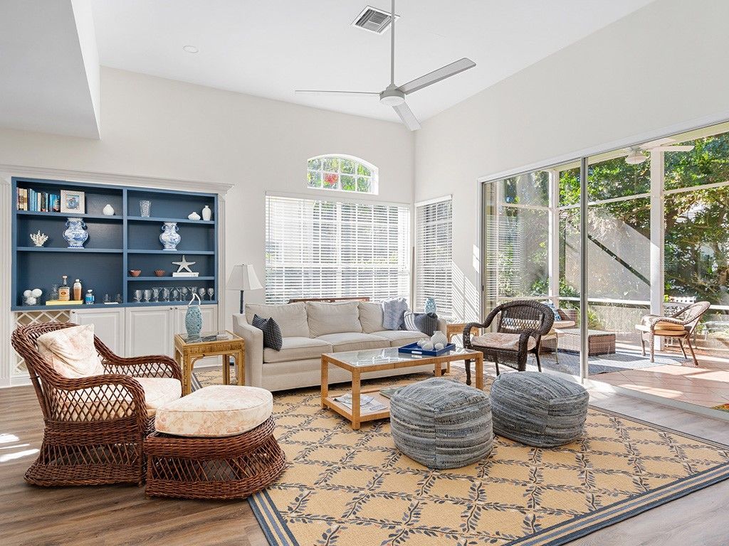 8829 Lakeside Circle, Vero Beach, FL 32963 Photo