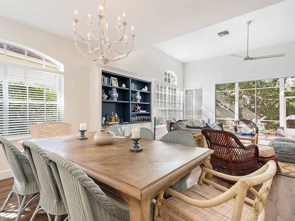 8829 Lakeside Circle, Vero Beach, FL 32963 Photo