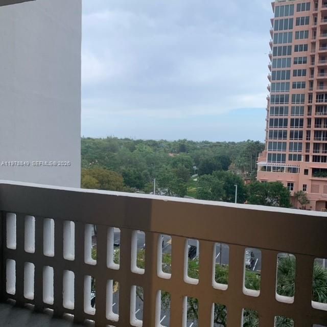90 Edgewater Dr, Unit 606, Coral Gables, FL 33133 Photo