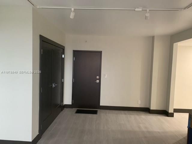 90 Edgewater Dr, Unit 606, Coral Gables, FL 33133 Photo