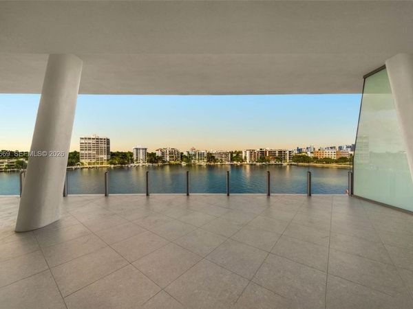 5 Grove Isle Dr , Unit L506, Coconut Grove, FL 33133