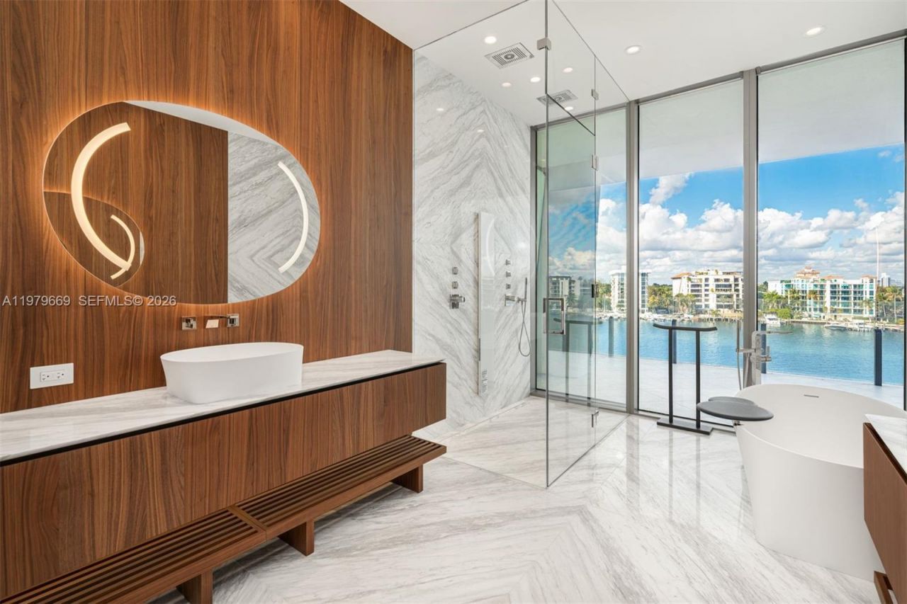 5 Grove Isle Dr , Unit L506, Coconut Grove, FL 33133 Photo