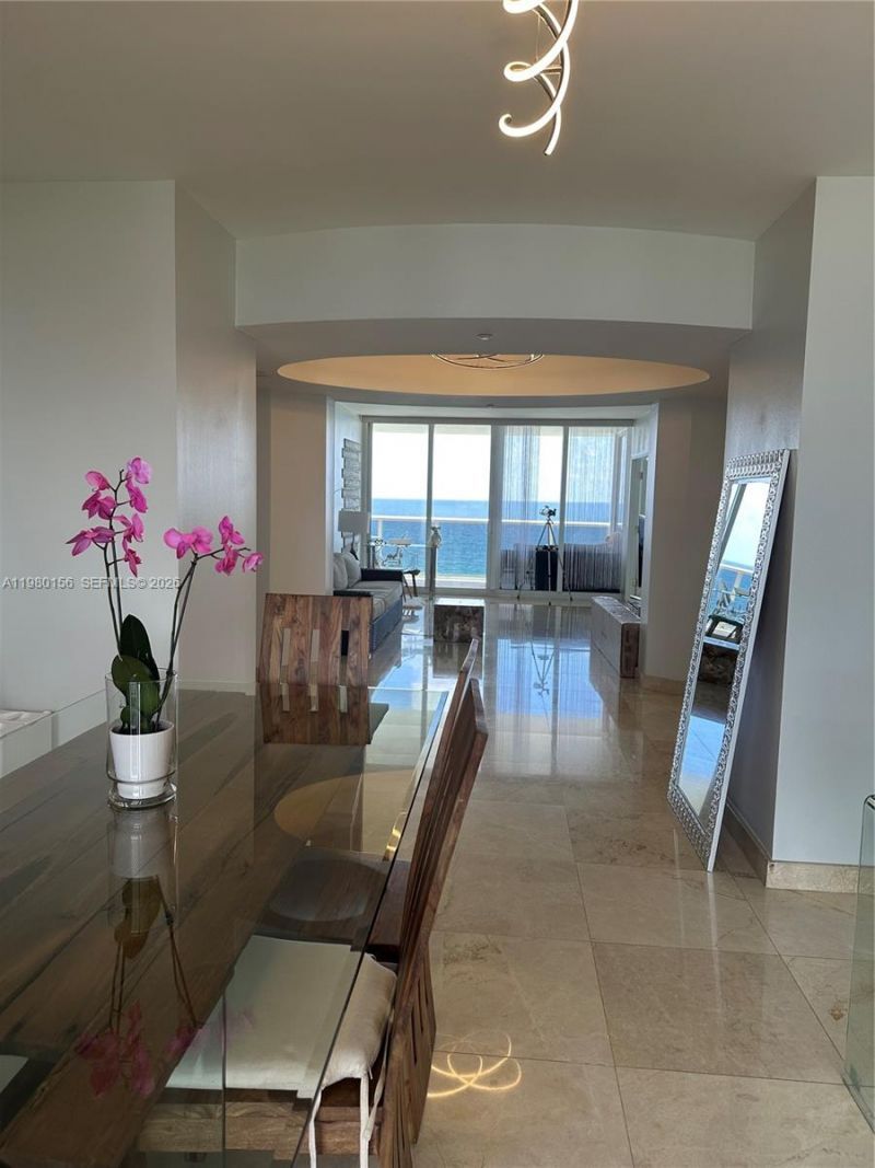 19111 Collins Ave , Unit 803, Sunny Isles Beach, FL 33160 Photo