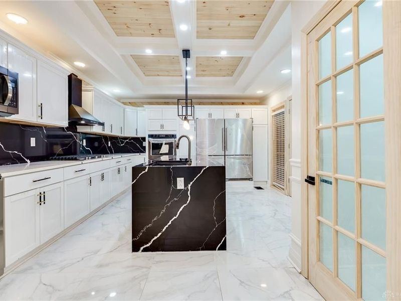 1045 W Grand Avenue, Dayton, OH 45402 Photo 14