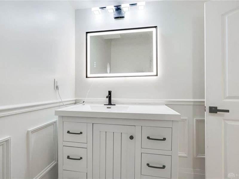 1045 W Grand Avenue, Dayton, OH 45402 Photo 25