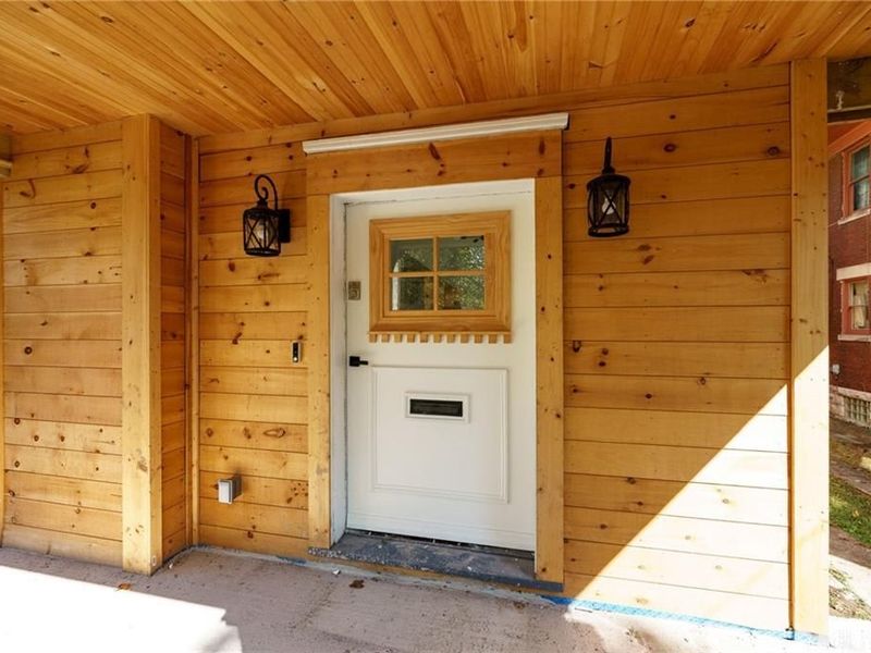 1045 W Grand Avenue, Dayton, OH 45402 Photo 3