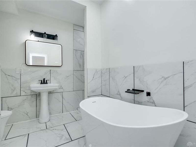 1045 W Grand Avenue, Dayton, OH 45402 Photo 47