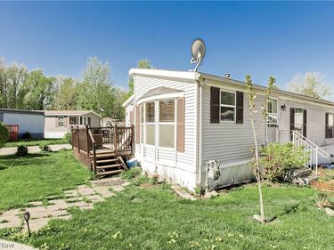 6610 Lear Nagle Road, Unit 33, North Ridgeville, OH 44039