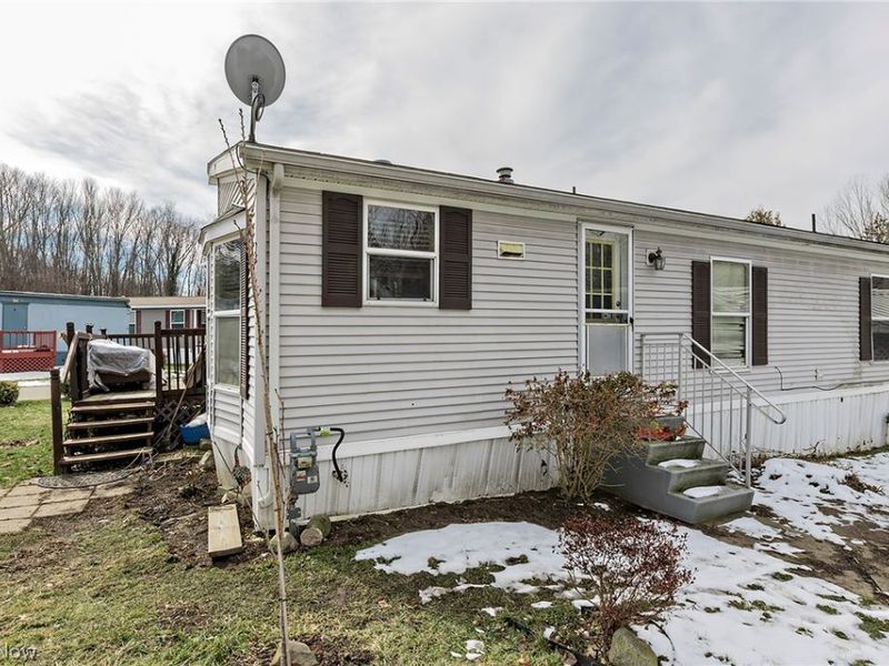 6610 Lear Nagle Road , Unit 33, North Ridgeville, OH 44039 Photo 1