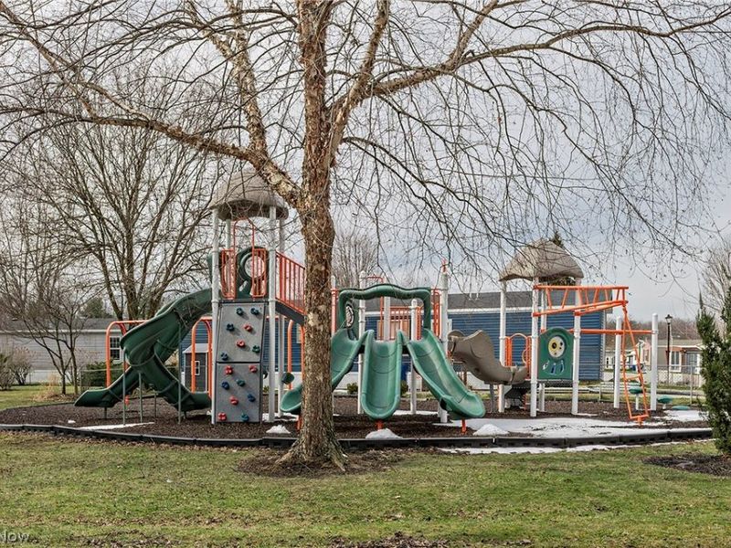 6610 Lear Nagle Road , Unit 33, North Ridgeville, OH 44039 Photo 17