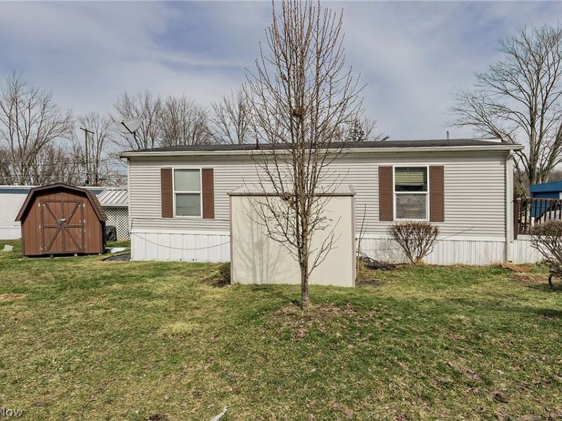 6610 Lear Nagle Road , Unit 33, North Ridgeville, OH 44039 Photo 21