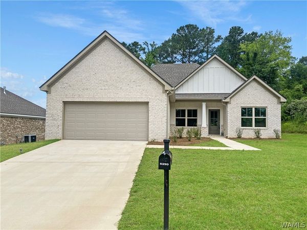 5290 Summerfield Drive E, Tuscaloosa, AL 35404