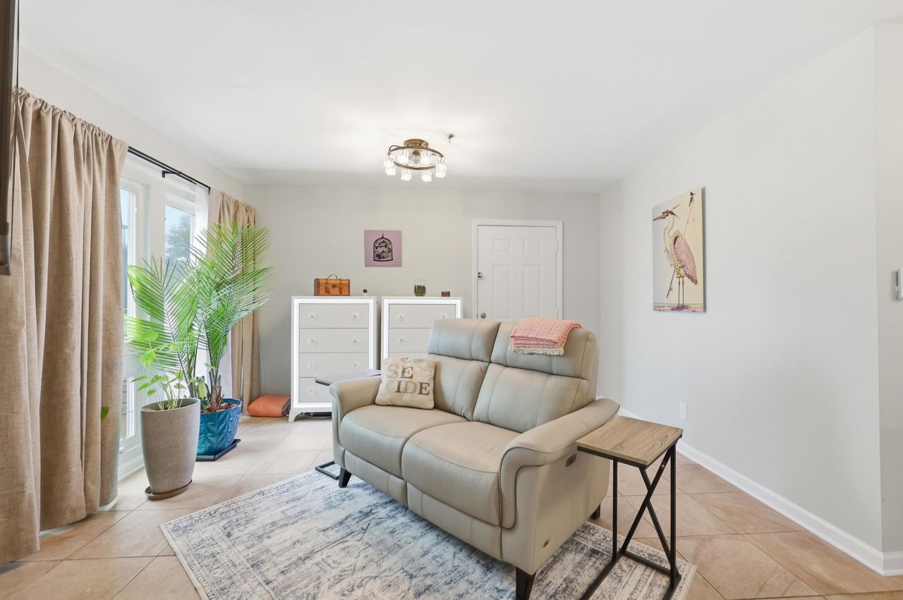 1100 Possum Trot Rd. Photo 12