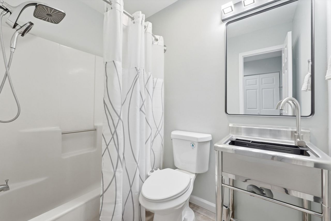 1100 Possum Trot Rd. Photo 13