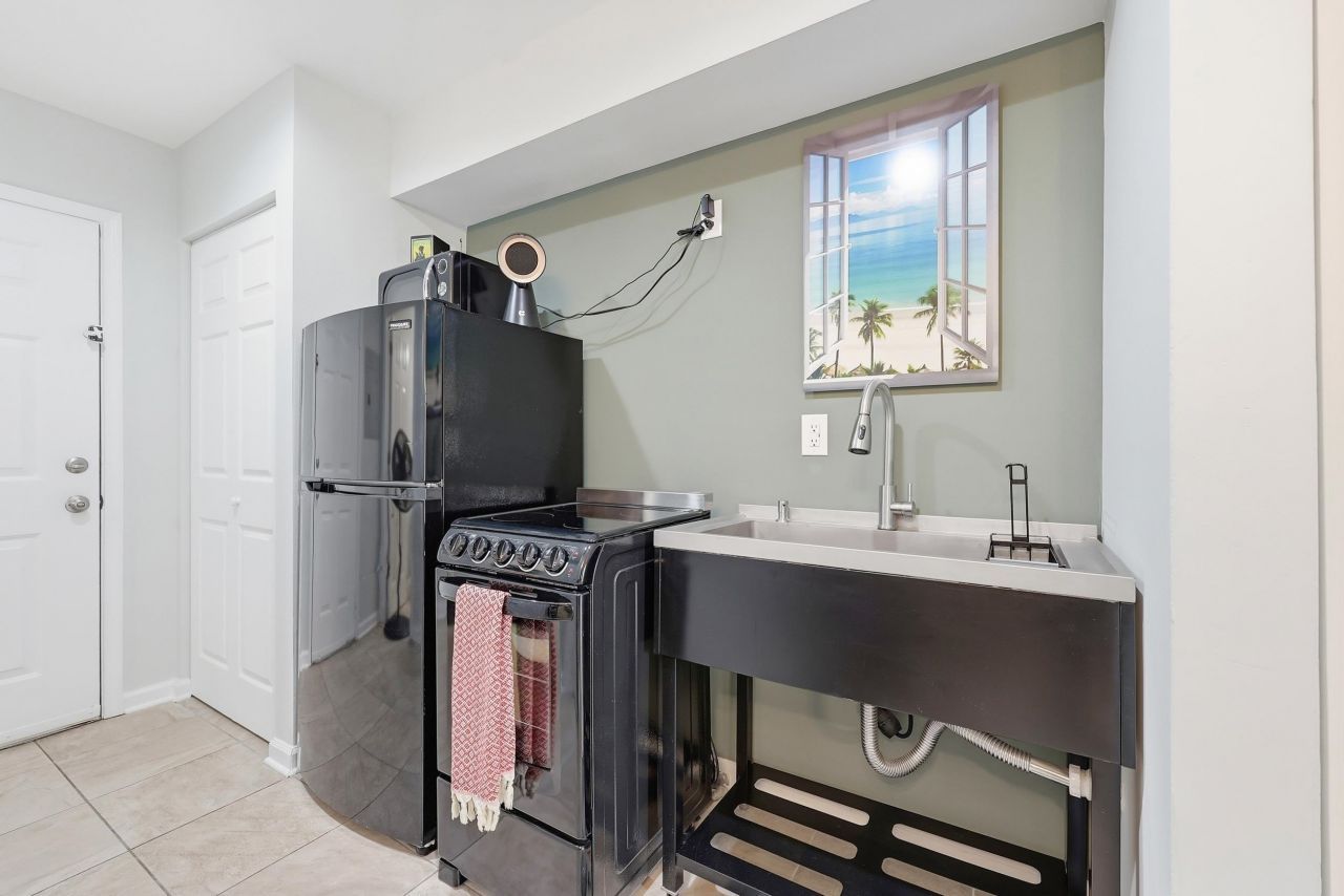 1100 Possum Trot Rd. Photo 5