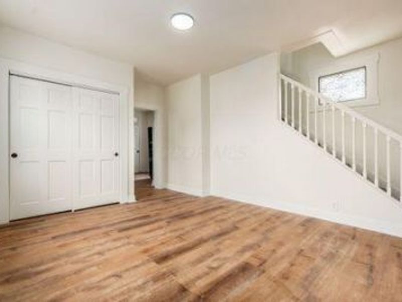 479 Siebert Street , Columbus, OH 43206 Photo 10