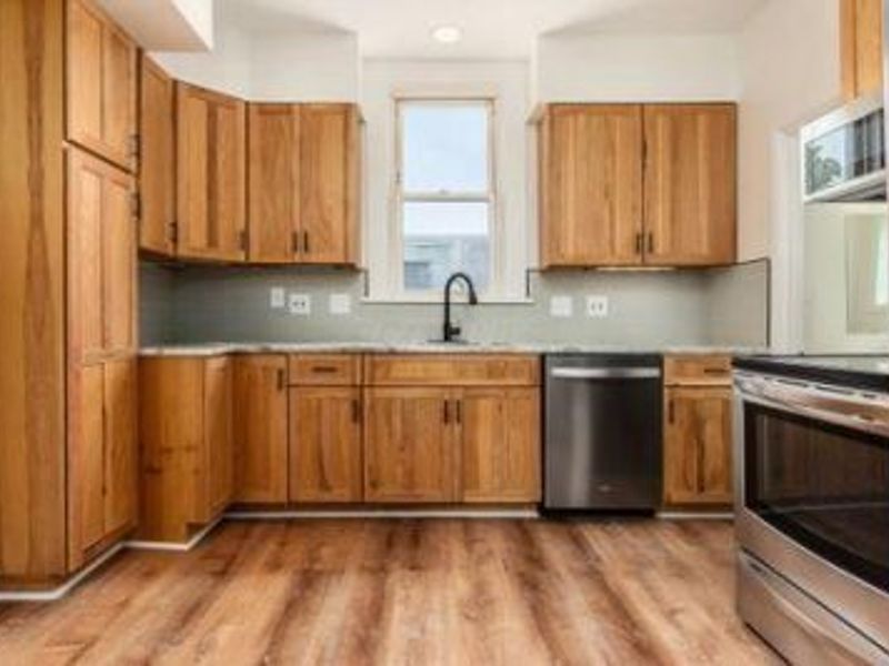 479 Siebert Street , Columbus, OH 43206 Photo 13