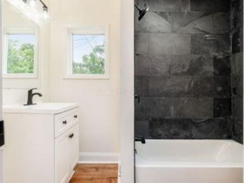 479 Siebert Street , Columbus, OH 43206 Photo 14