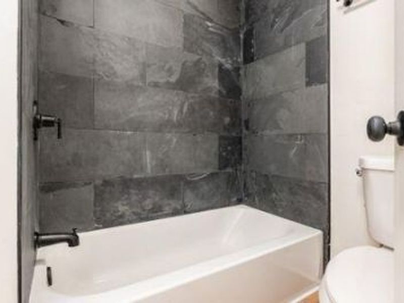 479 Siebert Street , Columbus, OH 43206 Photo 15