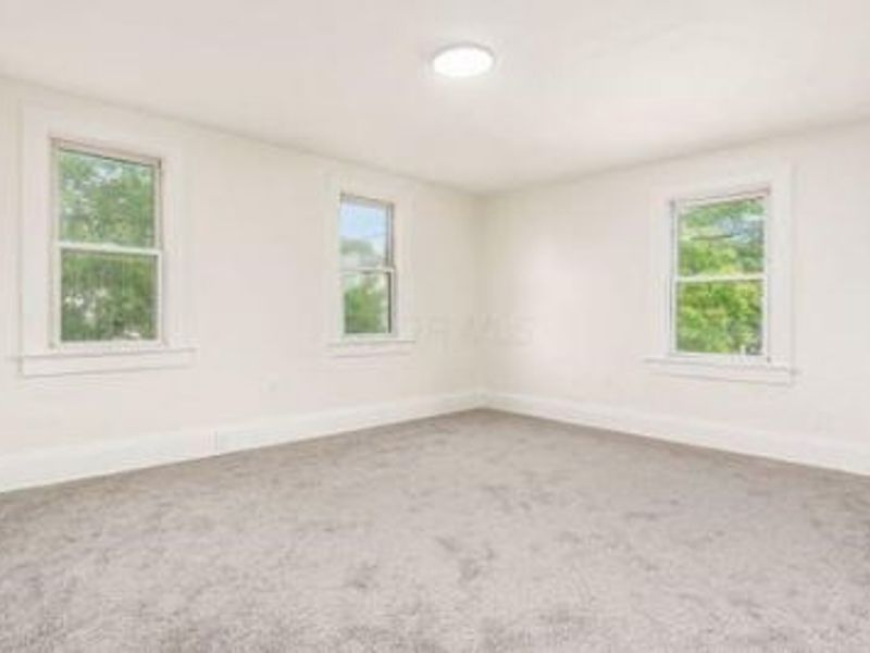 479 Siebert Street , Columbus, OH 43206 Photo 17