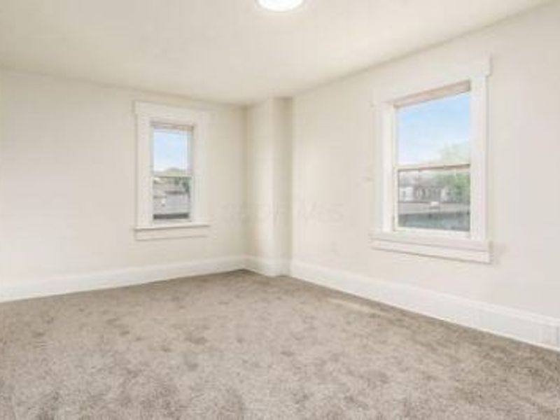 479 Siebert Street , Columbus, OH 43206 Photo 22