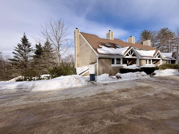 13 Laurel Circle, Unit 8, Thornton, NH 03285