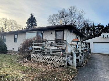 2078 Diffley Road, Eagan, MN 55122