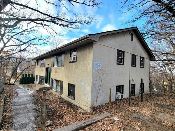 604 Oakdale Avenue , Saint Paul, MN 55107