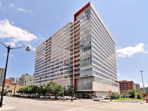 Unit 807, Chicago, IL 60661