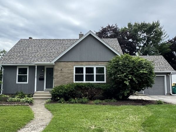 1616 Glenwood Avenue, Joliet, IL 60435