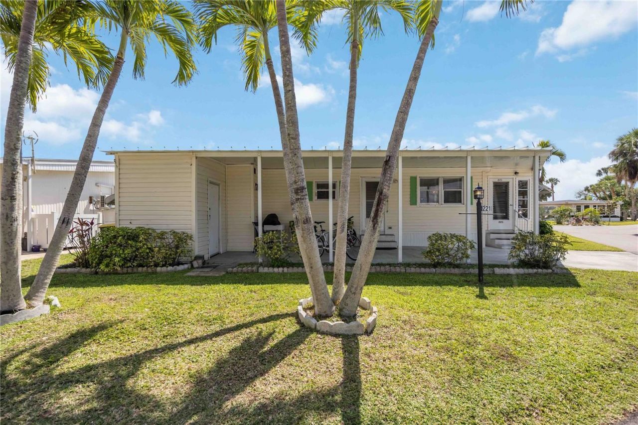 10303 Burnt Store Road , Unit 221, Punta Gorda, FL 33950 Photo