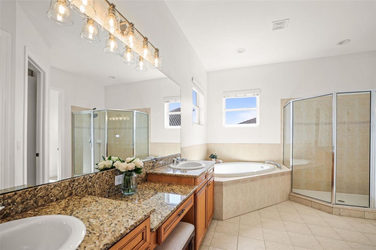 207 Manatee Lane, Tarpon Springs, FL 34689 Photo