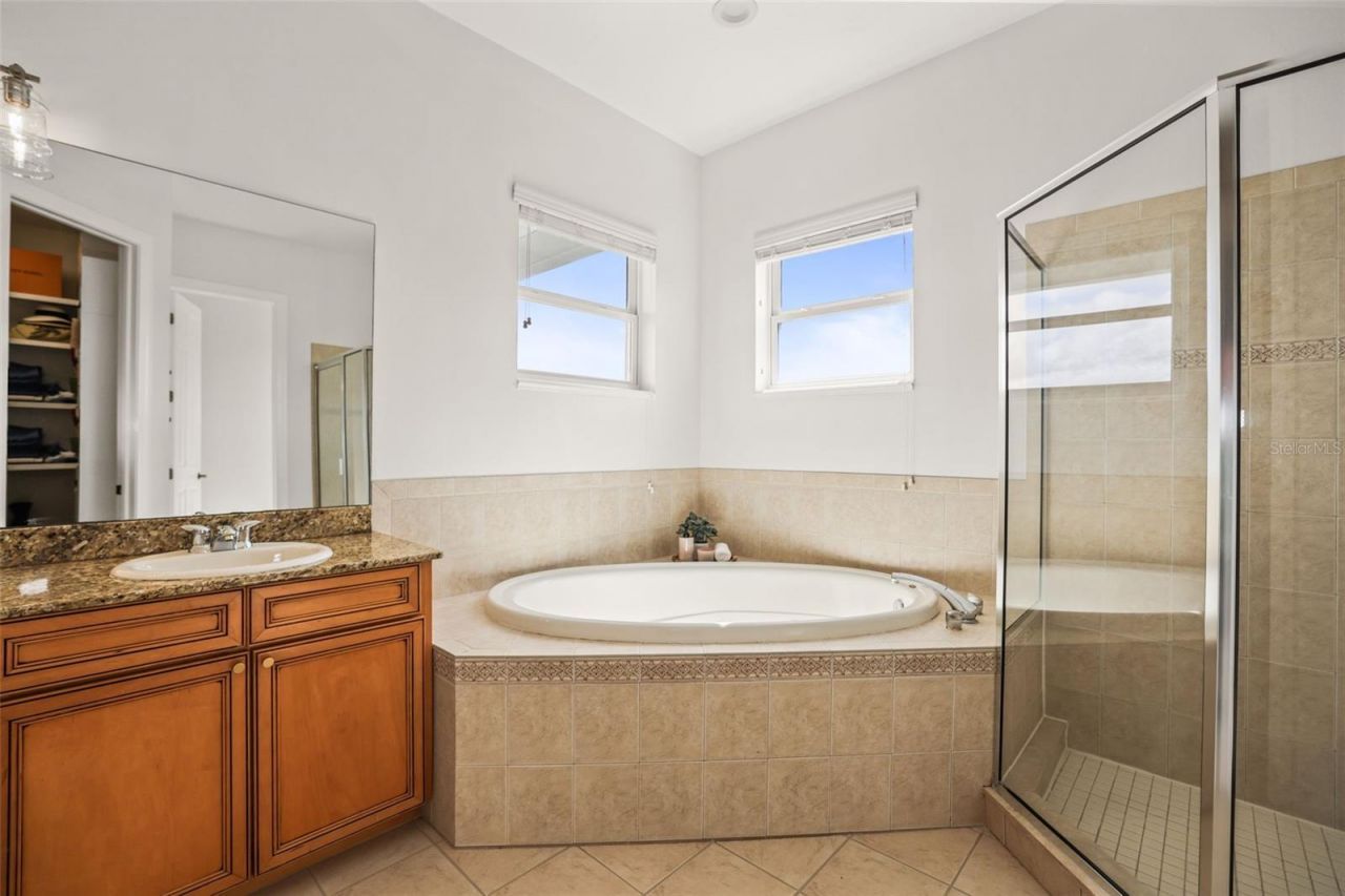 207 Manatee Lane, Tarpon Springs, FL 34689 Photo