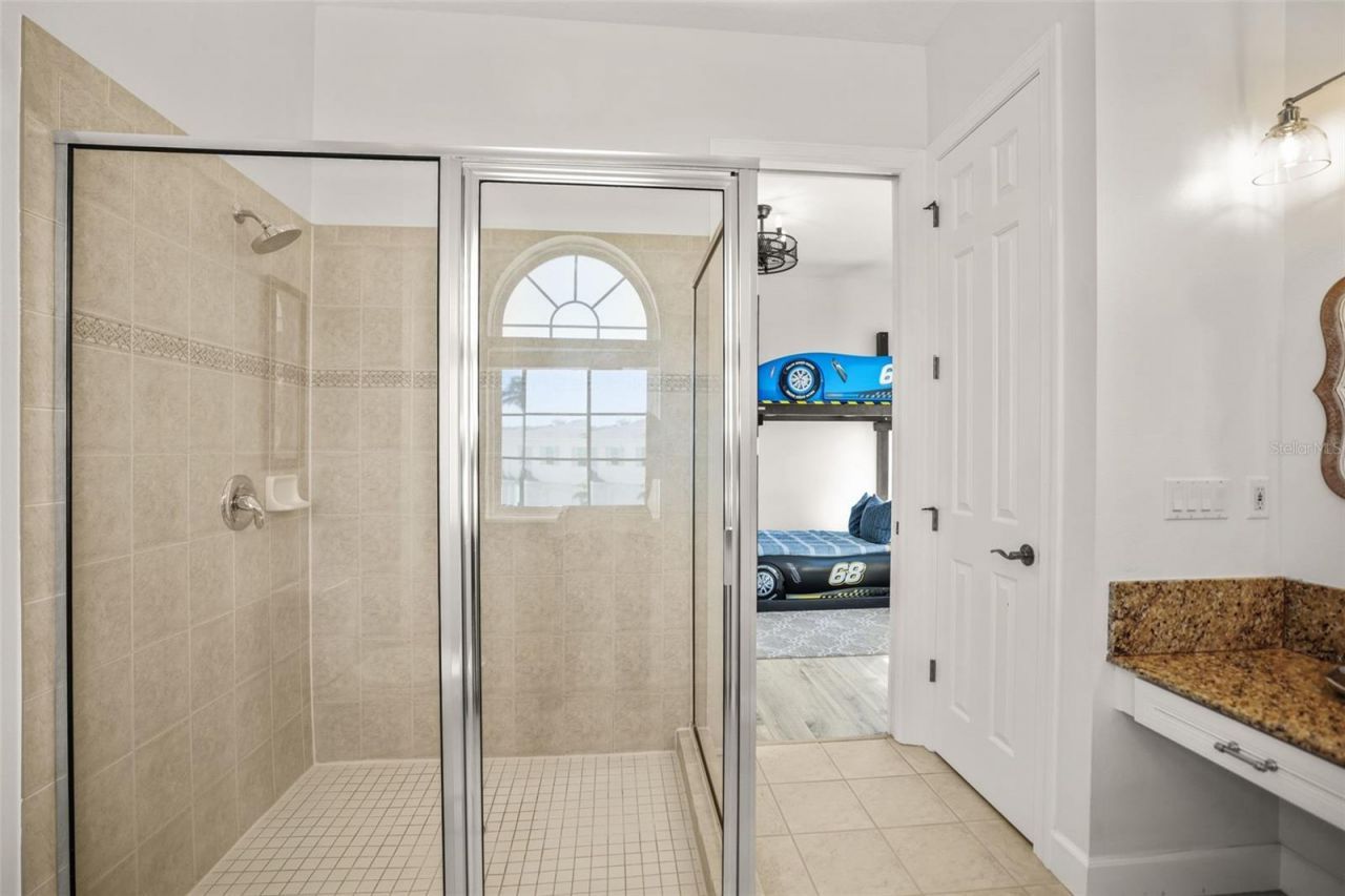 207 Manatee Lane, Tarpon Springs, FL 34689 Photo