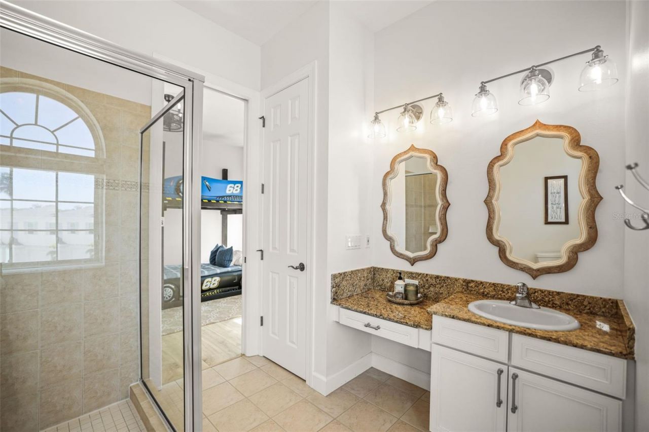 207 Manatee Lane, Tarpon Springs, FL 34689 Photo