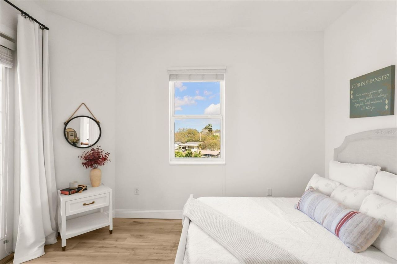 207 Manatee Lane, Tarpon Springs, FL 34689 Photo