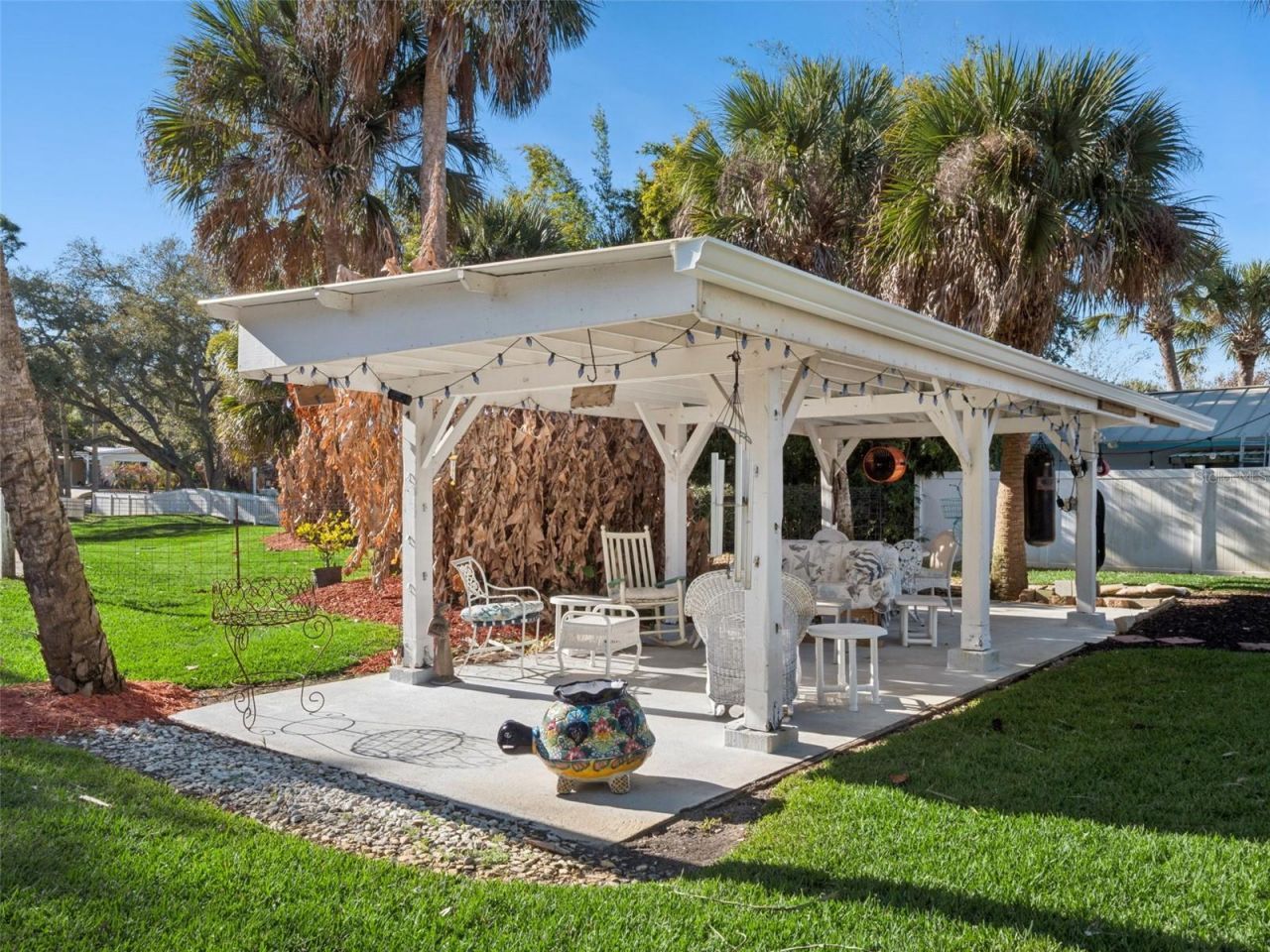 1703 S Riverside Drive, New Smyrna Beach, FL 32168 Photo