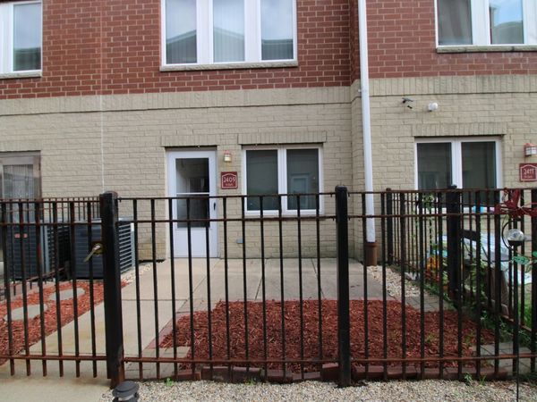 2409 W 32nd Place, Chicago, IL 60608