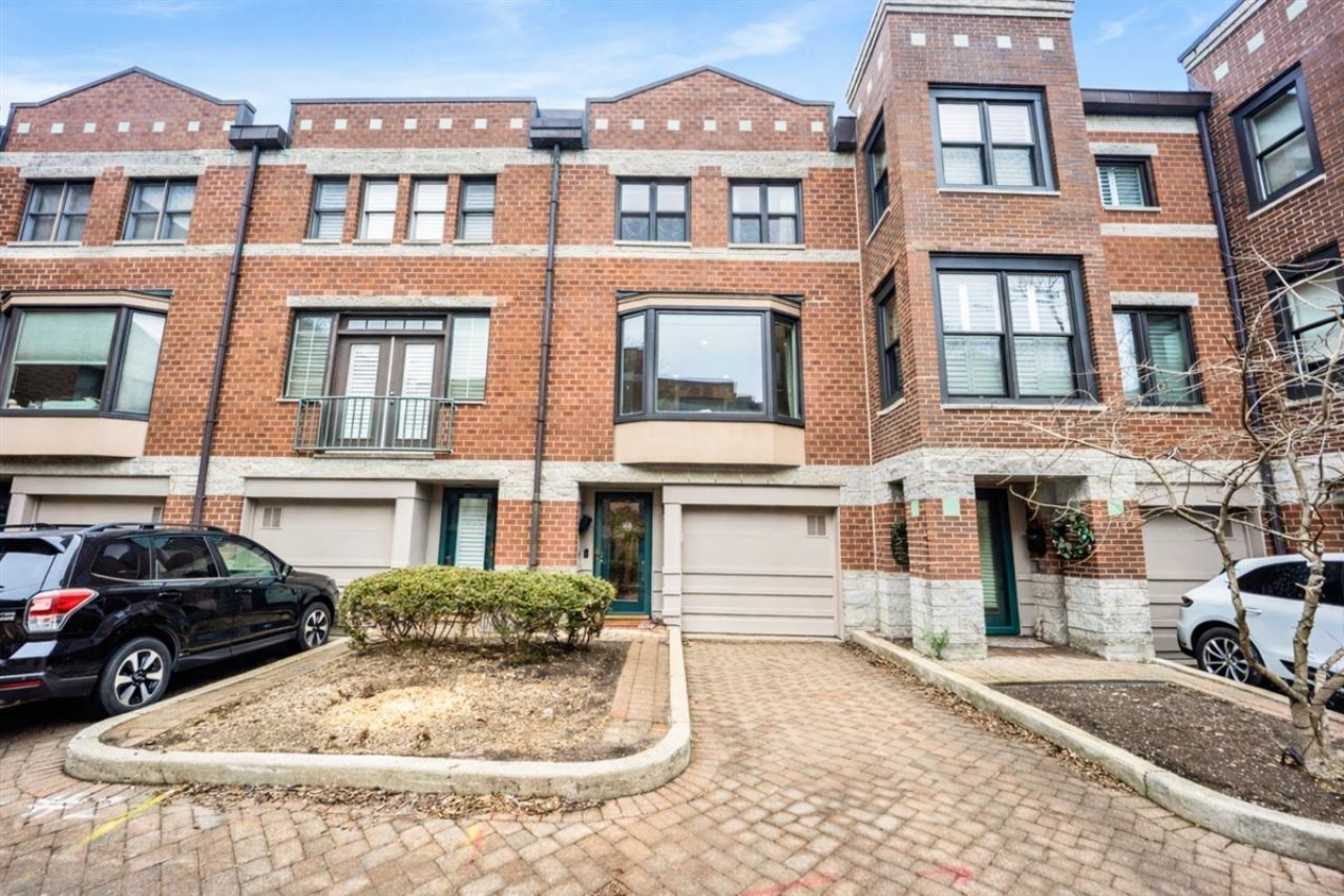 2720 N Greenview Avenue, Unit E, Chicago, IL 60614 Main Photo