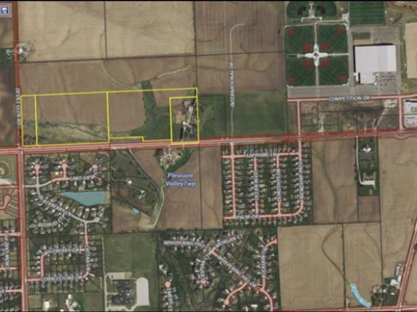 0 Forest Grove Drive, Bettendorf, IA 52722